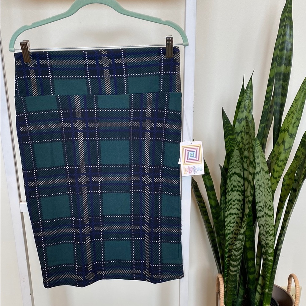 Plaid Green Skirt